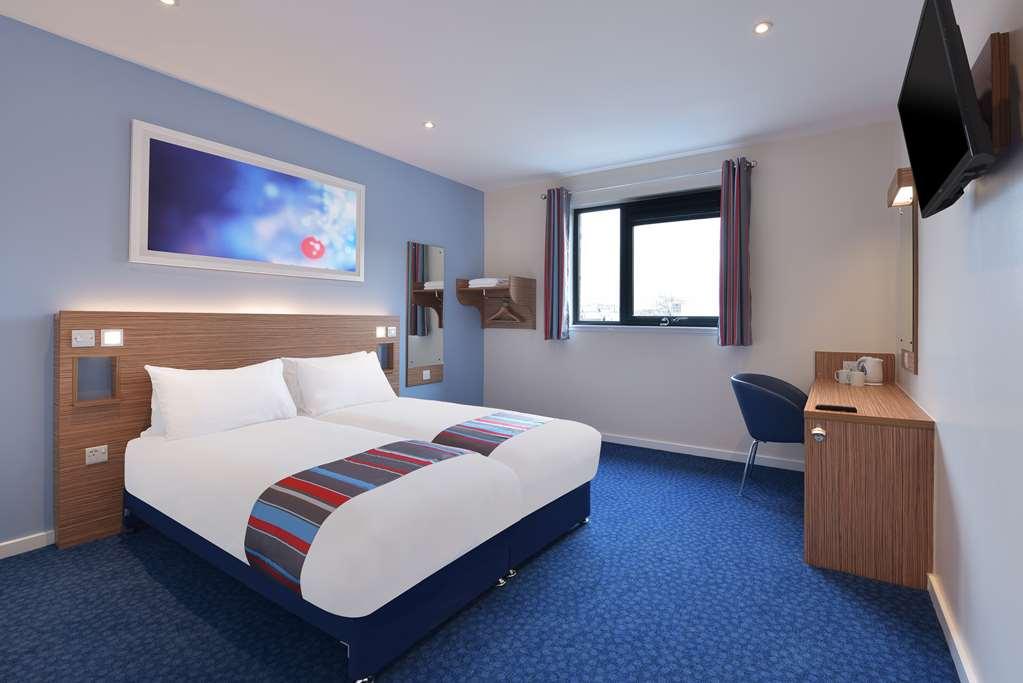 Travelodge Newcastle Central Room photo